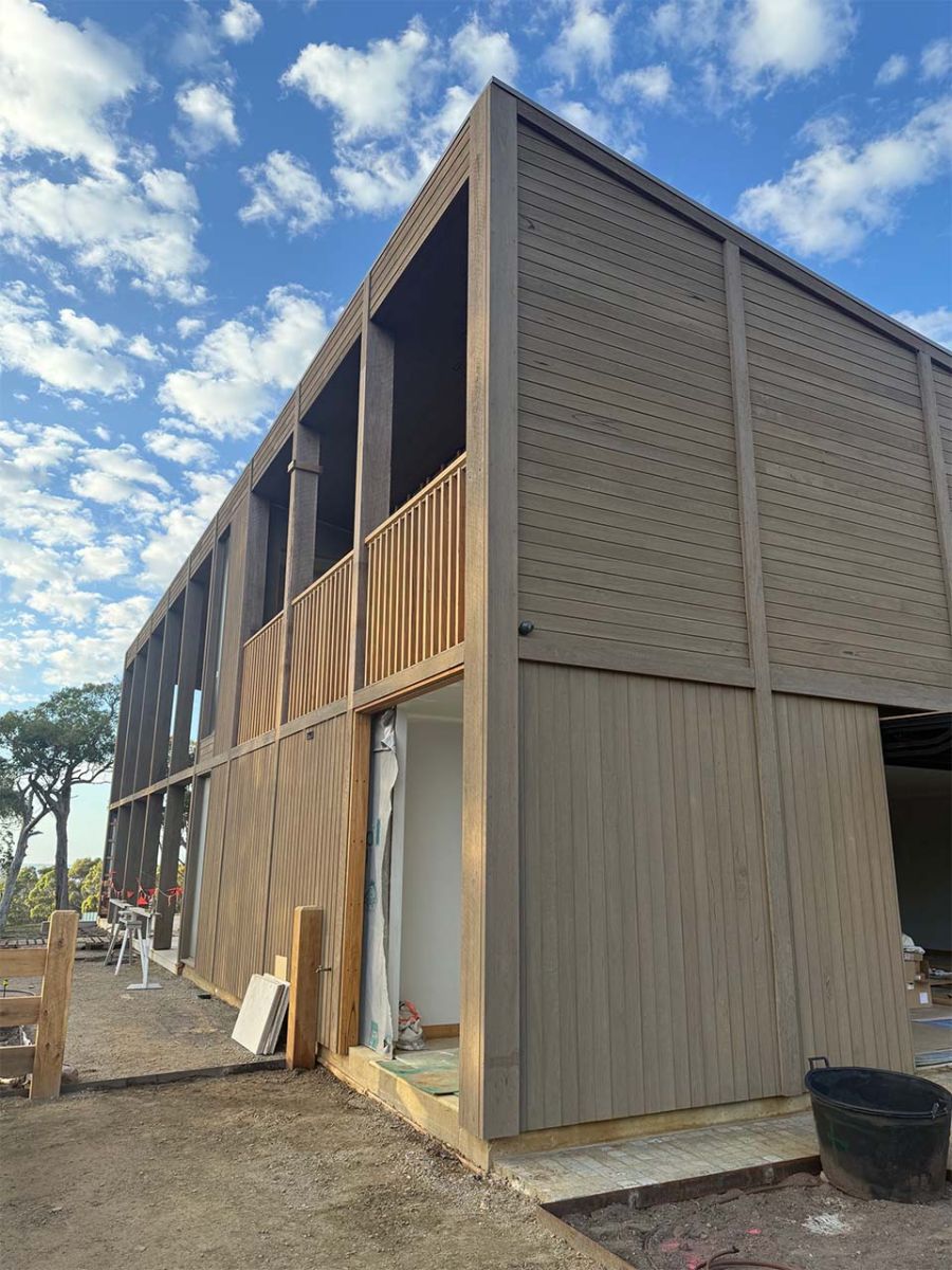Contemporary home with Australian hardwood cladding