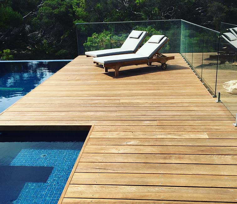 130x19 Blackbutt decking