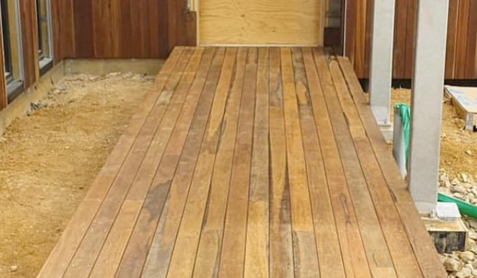 Spotted gum decking melbourne